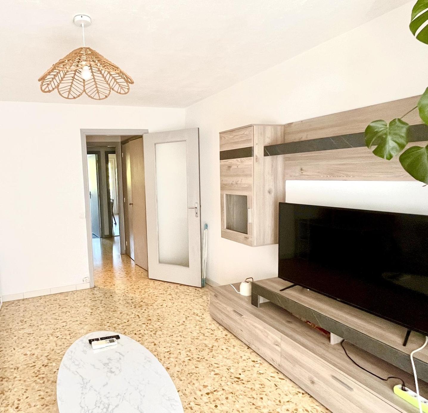 Antibes Home 2P 50M2 With Ac & Free Parking & 2 Balconies Extérieur photo